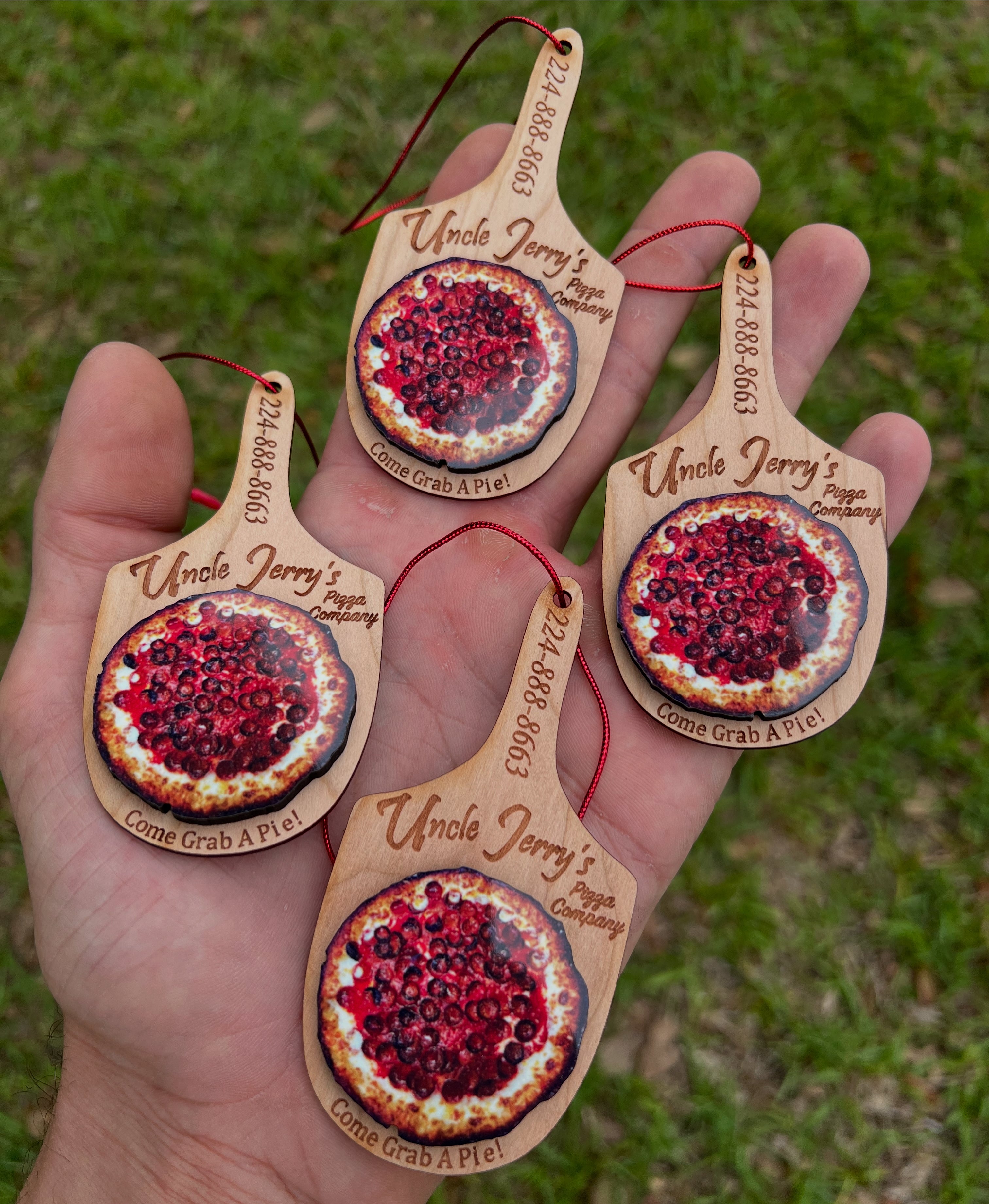 Popp's Pizza Peel™ Magnets & Ornaments