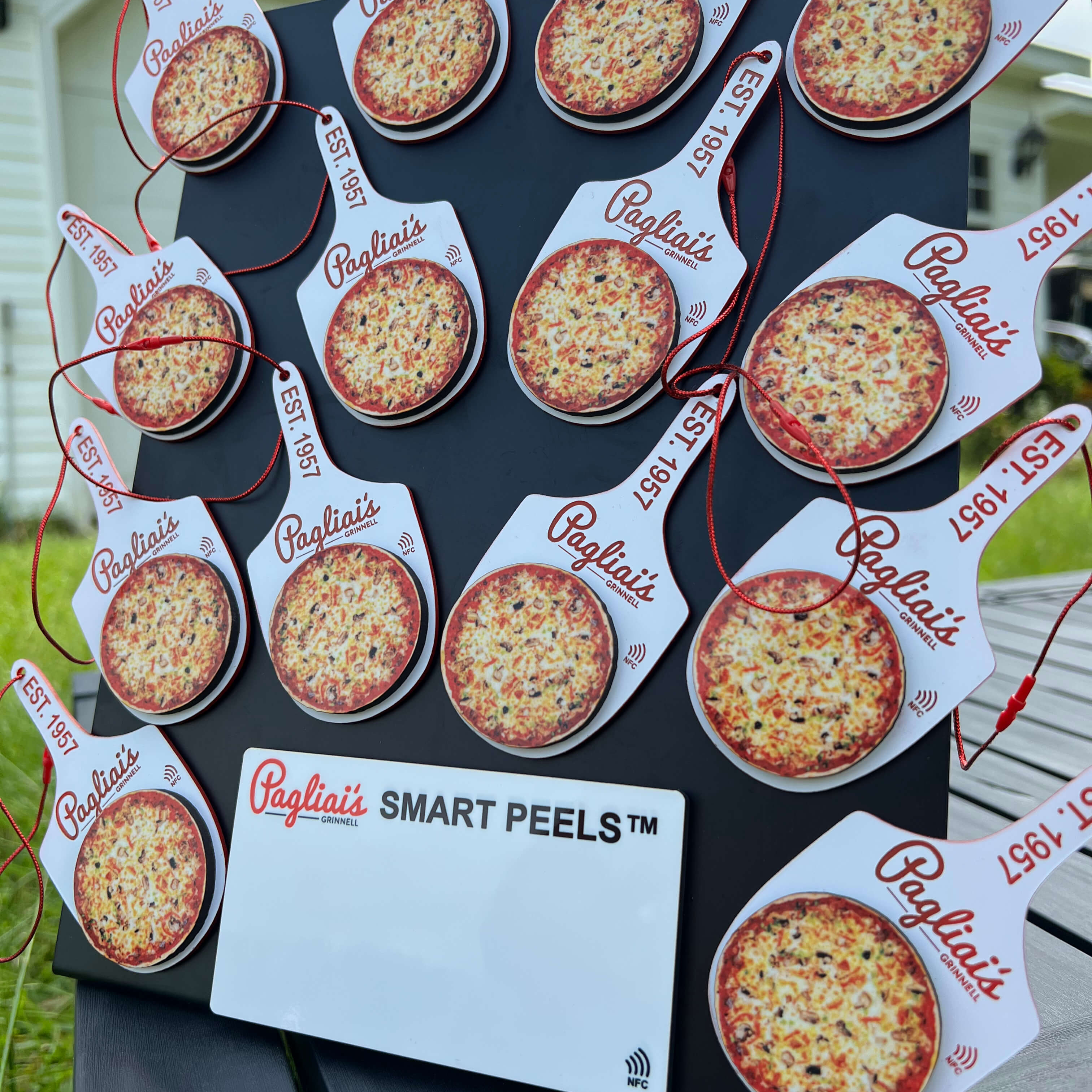 Pizza Peel™ ornaments & magnets